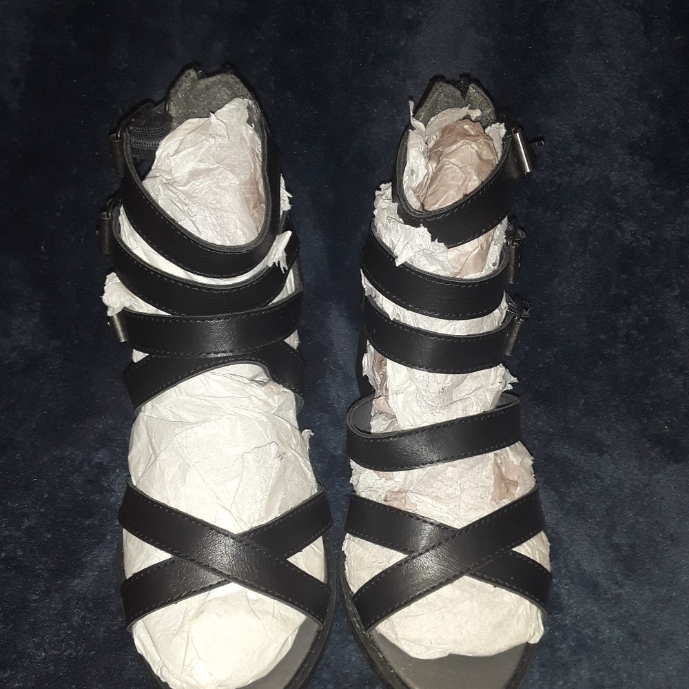 XOXO Hattie Girl's Dress Sandals Size 13